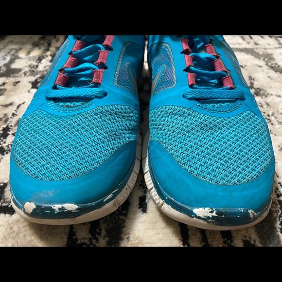 Blue Nike Free Run - Picture 4 of 6